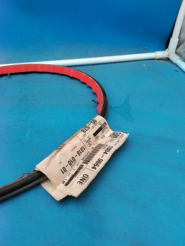 Parachoques trasero Pontiac 6000 1986-88 tira moldura fascia 10040664 Foto 3 de 4