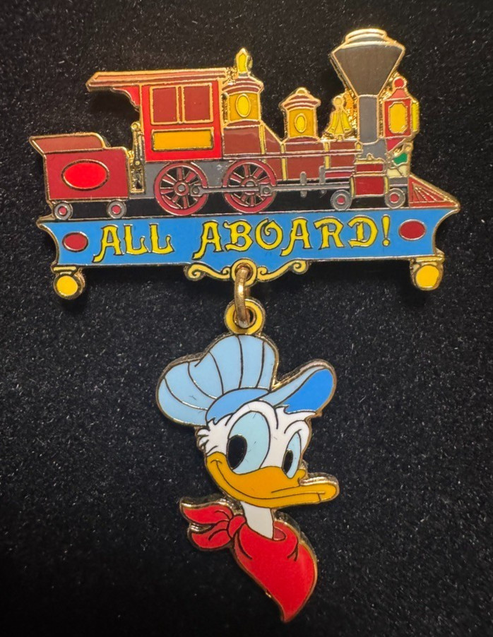 Disney Auctions All Aboard Railroad Train Engineer Donald Duck Pendant LE500 Pin