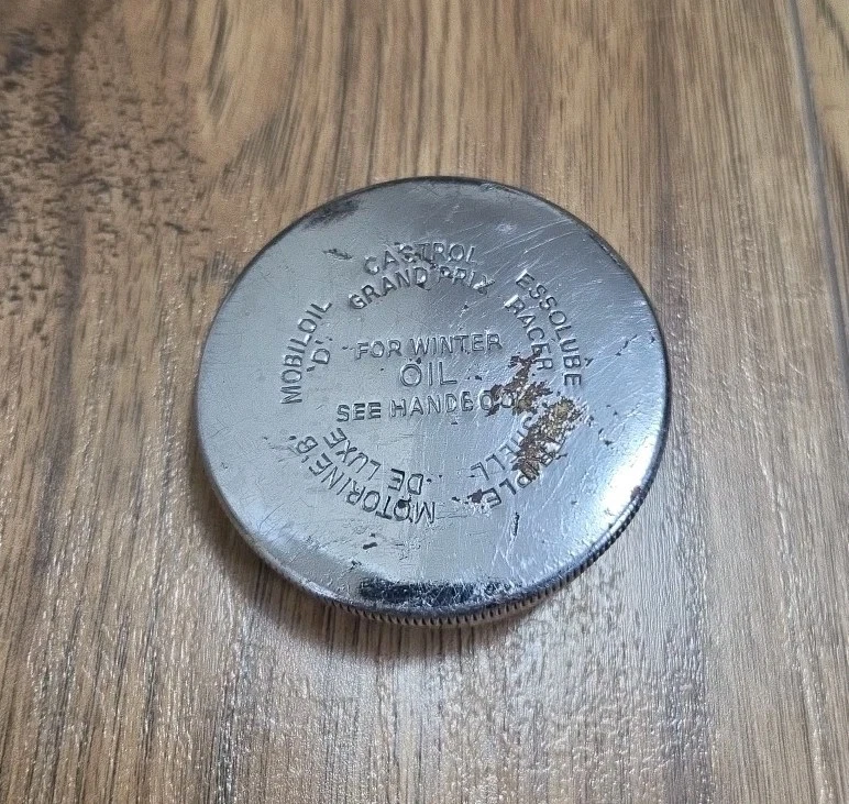 Original Castrol Oil Tank  Cap Vincent Velocette Norton BSA - Image 4 of 4
