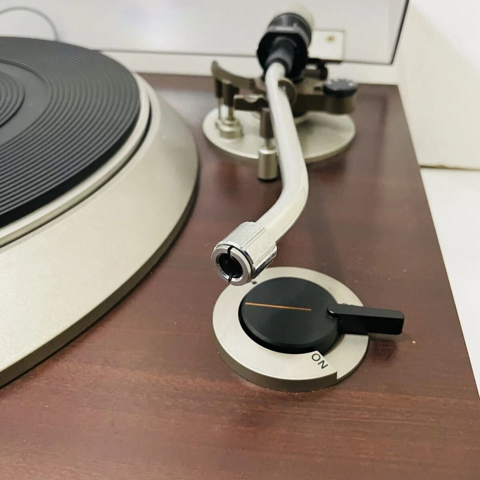 Vintage Denon DP-1200 Turntable Record Player Tested Works As-Is from Japan - Image 3 of 4