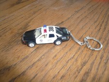 Kinsmart Chevy Caprice Police Patrol Car - Pull Back Key Chain - Car 388