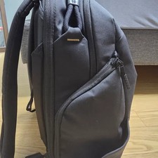 Fiji Tech Original Light Camera Backpack 16L - Black