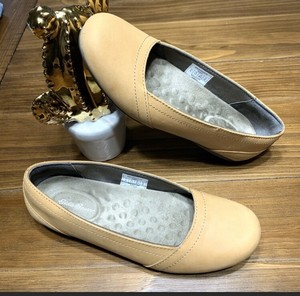 eddie bauer ballet flats