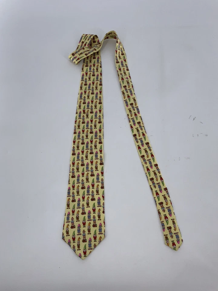 Corbata de cuello Peter Blair estampado de trolls amarillos 3,5” ancho 59” largo toda seda YGI S4-54 Foto 2 de 4