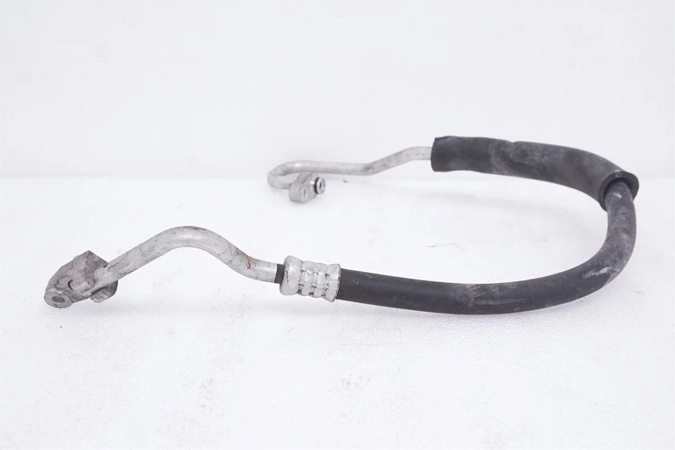 Tubo de descarga de aire acondicionado Toyota Rav4 2004-2005 88703-42070 Foto 2 de 4