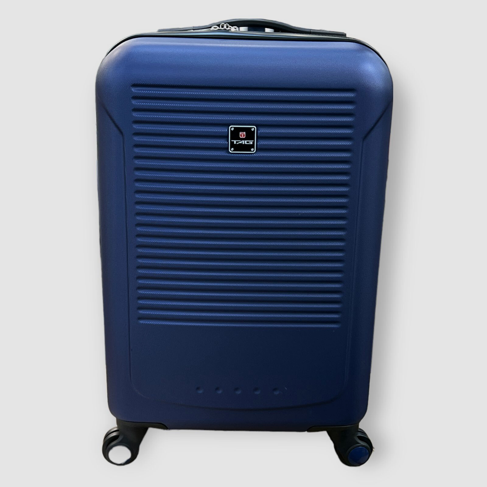 165 TAG Riverside Blue Luggage Carryon Hardside Spinner Suitcase 20