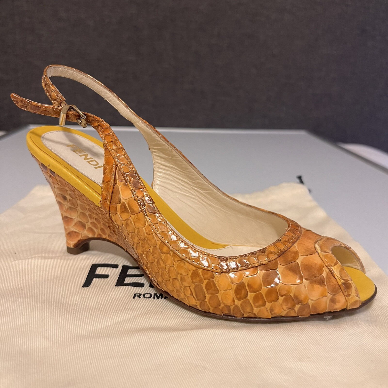FENDI YELLOW PYTHON LEATHER PLATFORM HEELS SIZE 37 - image 18