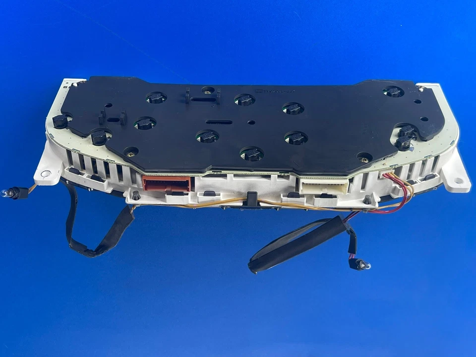 2002-2003 Nissan Altima Speedometer Instrument Cluster Gauges - Image 3 of 4