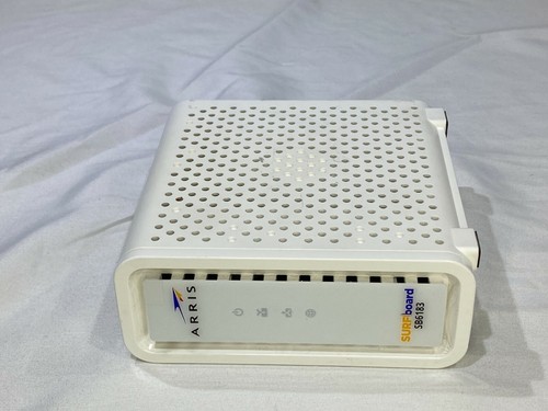 Arris SB6183 SurfBoard 16x4 DOCSIS 3.0 Cable Modem - COMPLETE w/power adapter - Picture 2 of 5