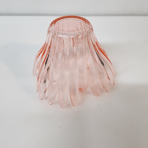 Daisy Dish Tray Bowl Soft Pink Flower Power Depression Style Glass 🌼 - Picture 4 of 9