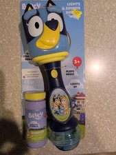 BLUEY LIGHTS  SOUNDS BUBBLE WAND Fun Toy Or Collectible Includes Bubbles