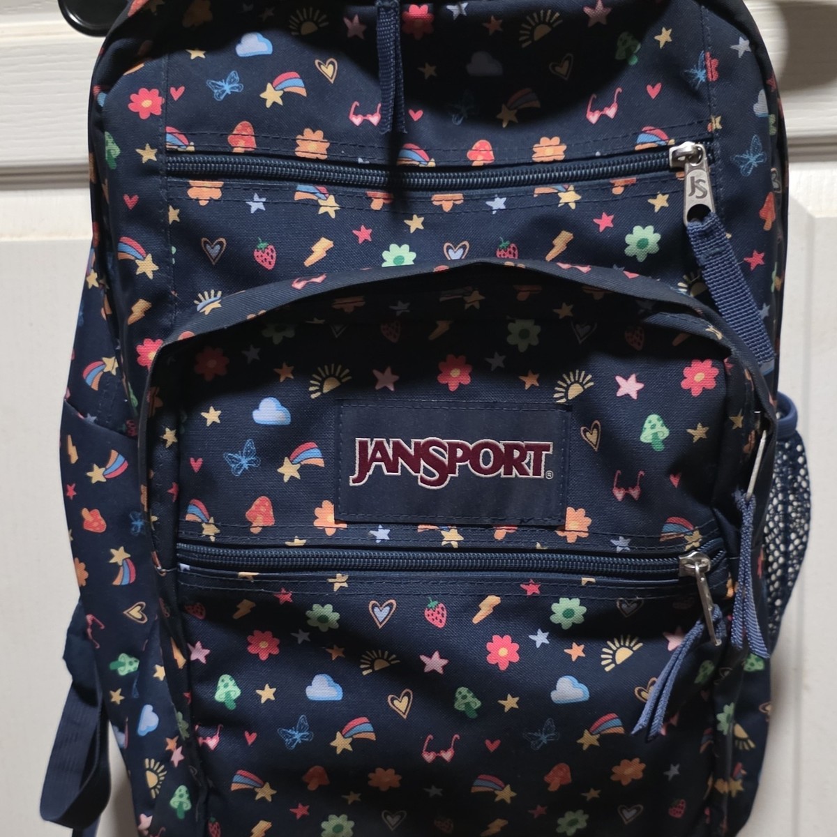 jansport backpack for kids Big Student (Black/Black, One Size) cut shoulder straps and padded back panel help ensure comfortable carrying Jansport Right Pack Backpack -