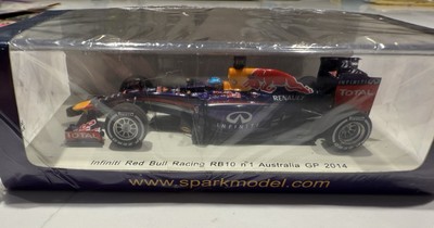 Spark S3085 Red Bull RB10 #1 Australian GP 2014 - Sebastian Vettel 1/43 Scale