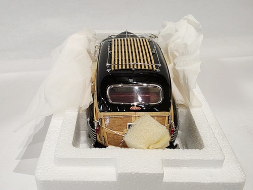 DANBURY MINT 1942 CHRYSLER TOWN & COUNTRY UNUSED NEVER DISPLAYED IN BOX - Picture 8 of 12