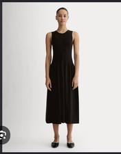 Everlane Size Small Black The Knit Pleated Midi Dress Preppy Sustainable Career