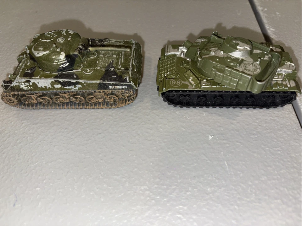 Lote De 9 Vehículos Diecast Hot Wheels Matchbox Mix Ejército Militar de Estados Unidos De Colección Foto 4 de 4