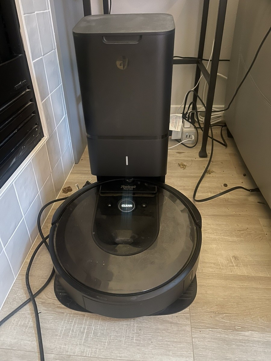 iRobot® is Roomba® i7 Wi-Fi® Connected Robot And Self-Emptying