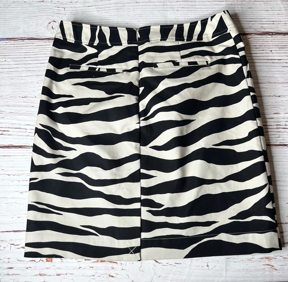 Falda forrada a lápiz MERONA talla 8 estampado de cebra ELASTIZADA por encima de la rodilla beige negra Foto 2 de 4