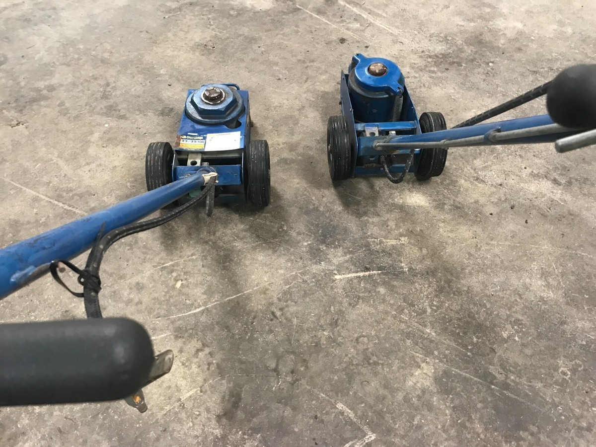 NAPA PRO LIFTING EQUIPMENT TRUCK JACK 22-35 TON 791-7330 | eBay