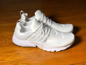 nike presto essential triple white