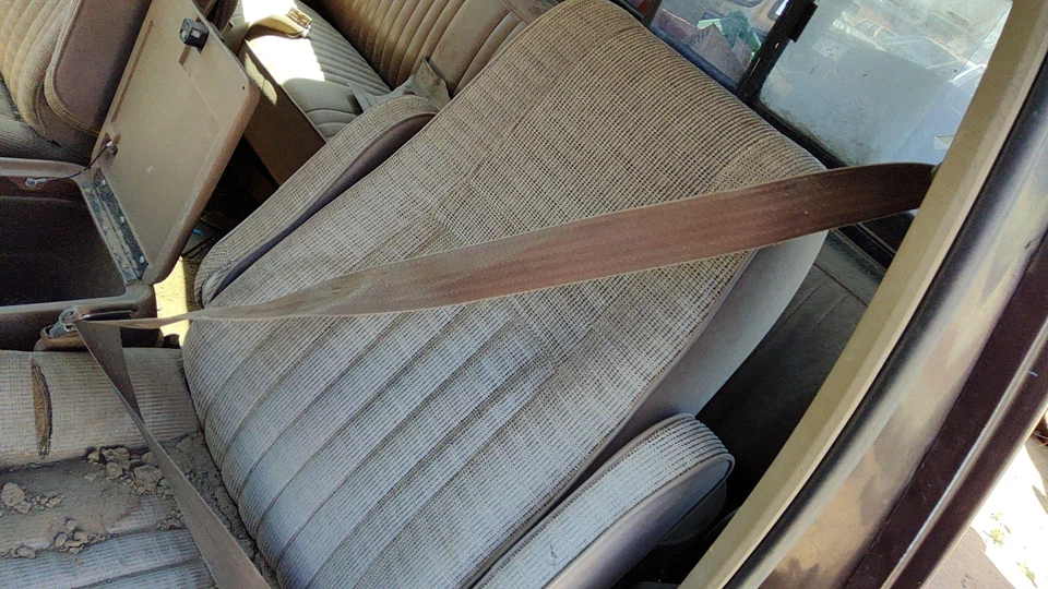 1988 Ford F150 Driver Left Front Seat Belt Retractor Oem Shoulder Tan - Изображение 4 из 4