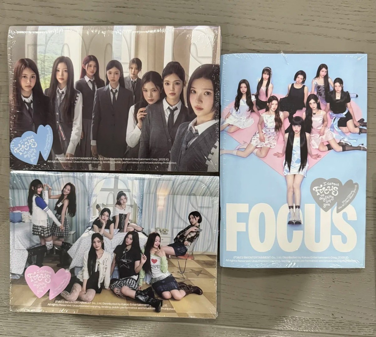 Hearts2Hearts H2H x FOCUS PHOTOBOOK ver 1st set Mini Album