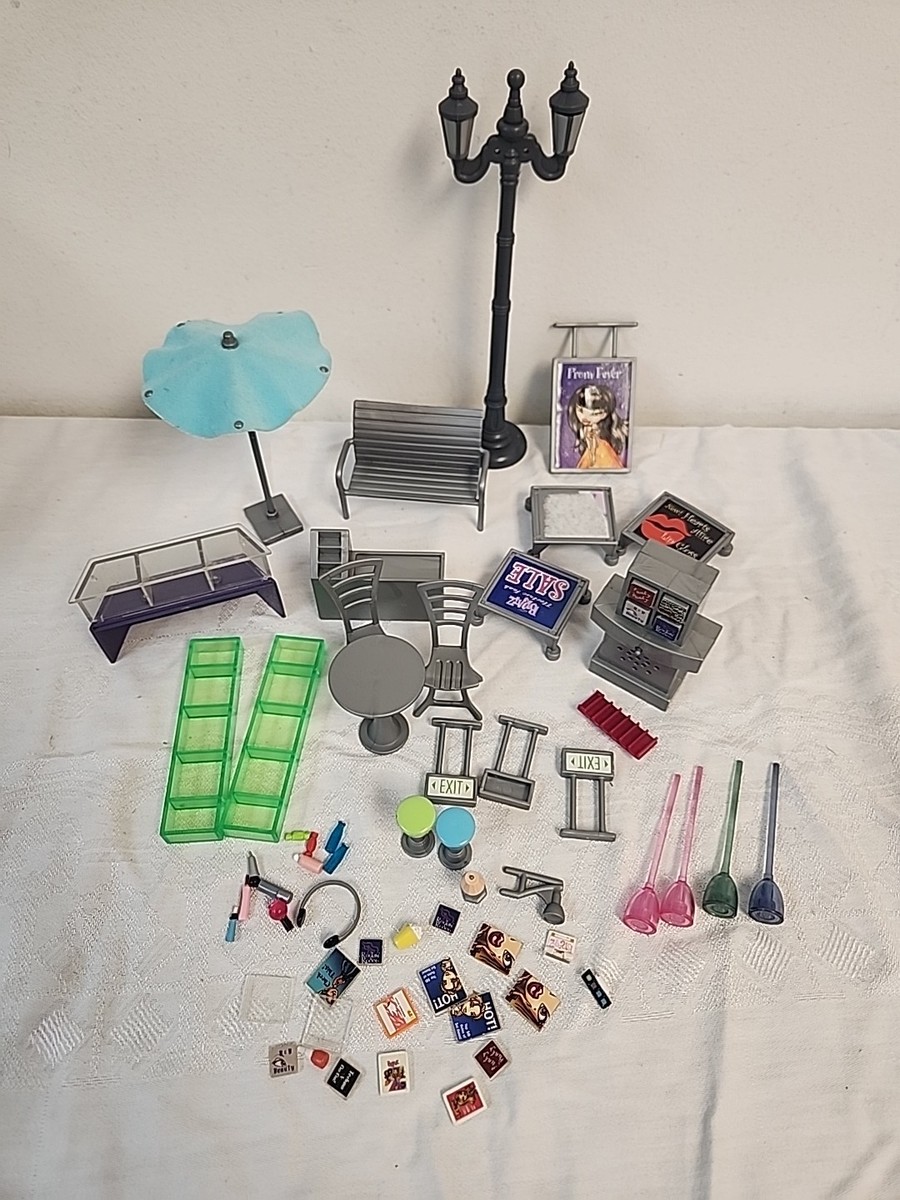 Lil Bratz Fashion Mall REPLACEMENT ACCESSORIES Signs Lights Post