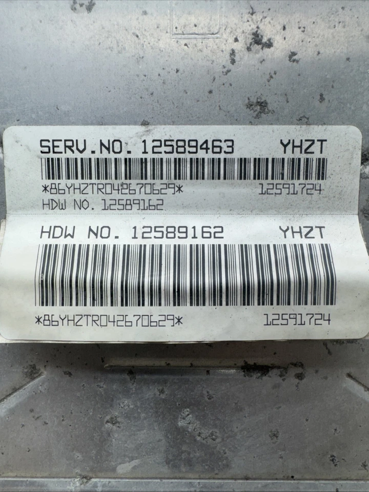 2003-2006 CHEVROLET ЛАВИНЫ ДВИГАТЕЛЯ КОМПЬЮТЕР МОДУЛЬ ECU ECM 12589463 YHZT OEM - Изображение 2 из 3