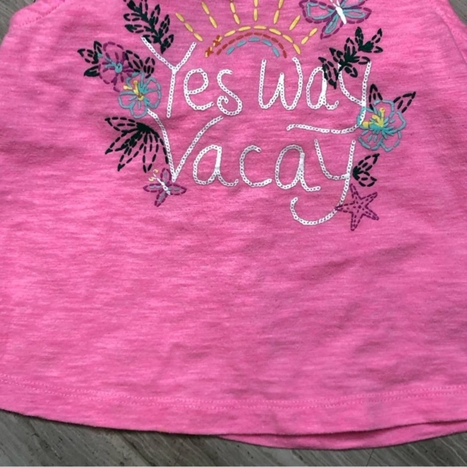 Camiseta sin mangas Baby Gap niño pequeño Yes Way Vacay amanecer mariposa floral rosa 3T usada en excelente estado Foto 4 de 4