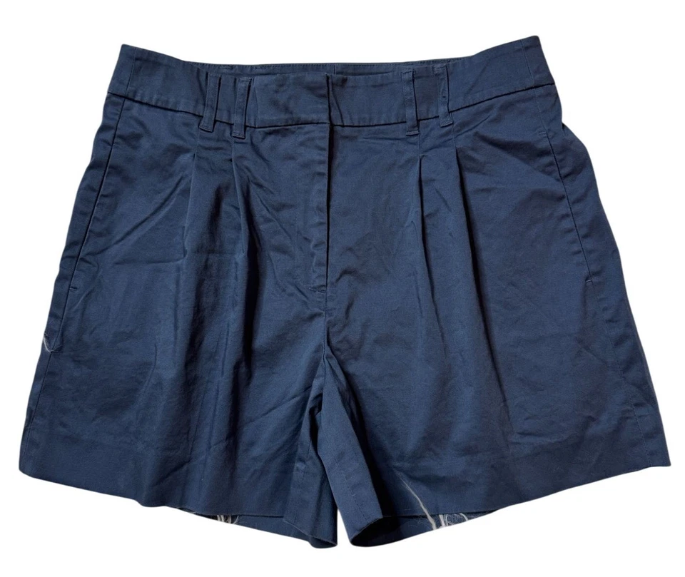 White House Black Market Steel Blue 5 inch Pleated Shorts Women's Size 8 - Imagem 3 de 4
