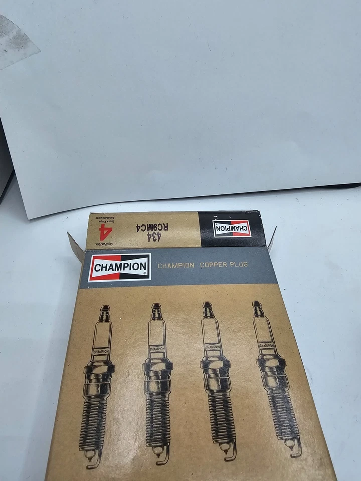 (CANTIDAD 4) Bujía Champion Copper Plus 434 RC9MC4 para Subaru Legacy 2012 Foto 4 de 4