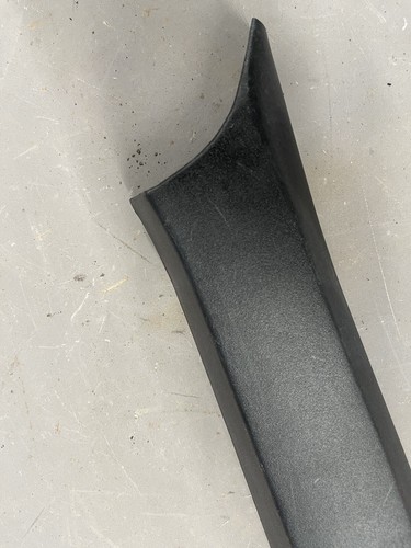 1982-1992 Chevy Camaro Pontiac Firebird Trans Am T-Top A Pillar Trim Molding RH - Picture 2 of 9