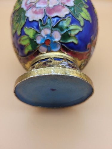 Vaso smaltato cloisonné 6" tono oro fiori rosa - Foto 8 di 11