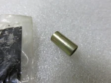 1976 Mercury Mariner 4.5 HP genuine Quicksilver OEM throttle spacer (dimensions: