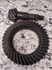 MOTIVE GEAR  4.56 RATIO RING AND PINION GEARS...