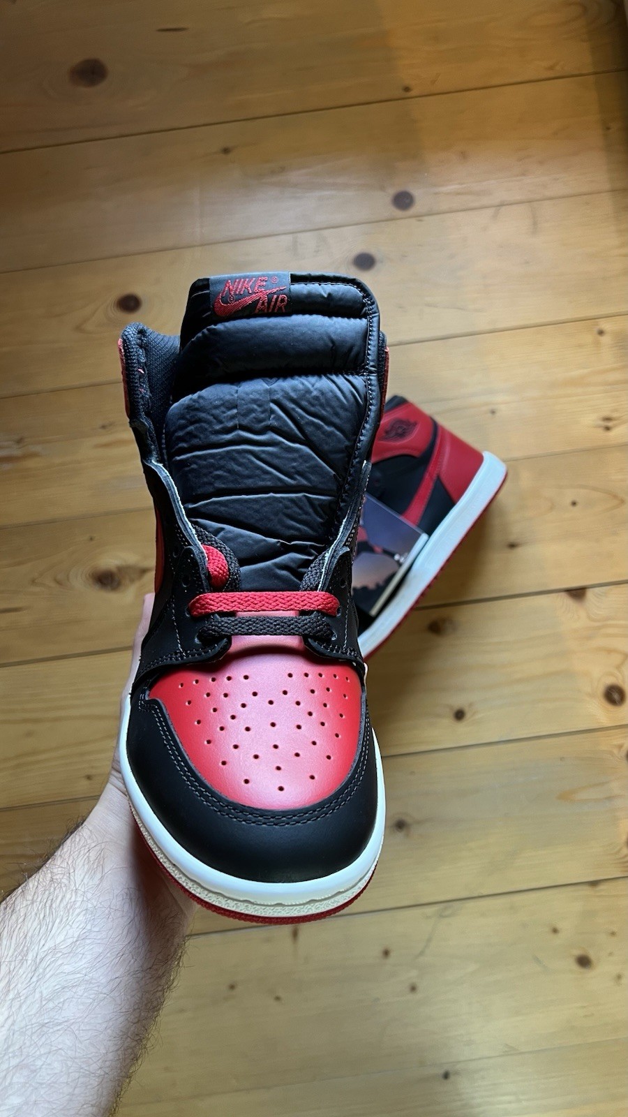Nike Air Jordan 1 High '85 OG "Bred" 2025 Gr. 43 3