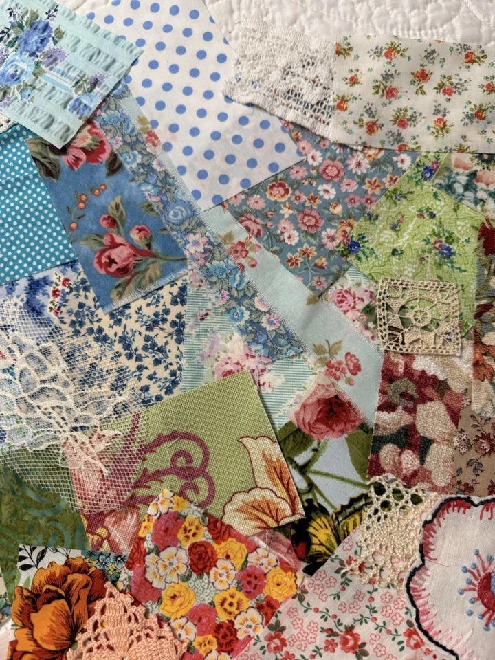 Colección de 90+ DELICIOSOS restos de tela vintage y nuevos, adornos, fragmentos Foto 3 de 4