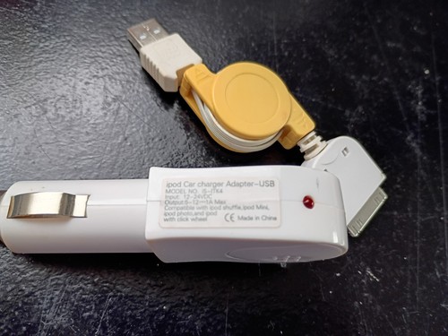  iPod Car Charger Adapter-USB 3-in-1 Universal Charger Kit designed for Apple.