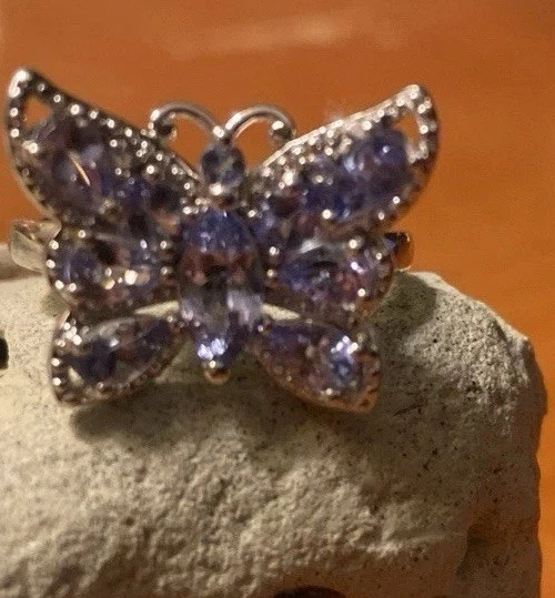 Anillo mariposa tanzanita, platino sobre plata de ley talla 9 Foto 3 de 4