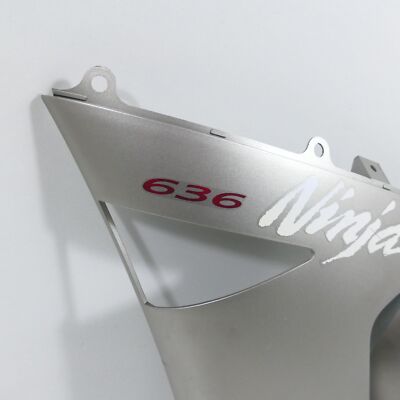 専用出品！ Kawasaki ZX-6RR 600 N / ZX636R Seitenverkleidung links 55028-0028