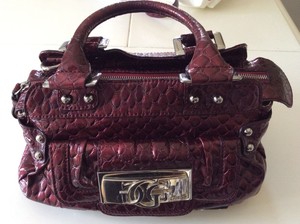 Details About Guess Wine Colored Patent Leather Handbag Details About Guess Wine Colored Patent Leather Handbag