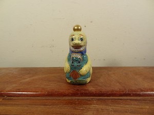 Old Porcelain Snuff Bottle - Foo Dog