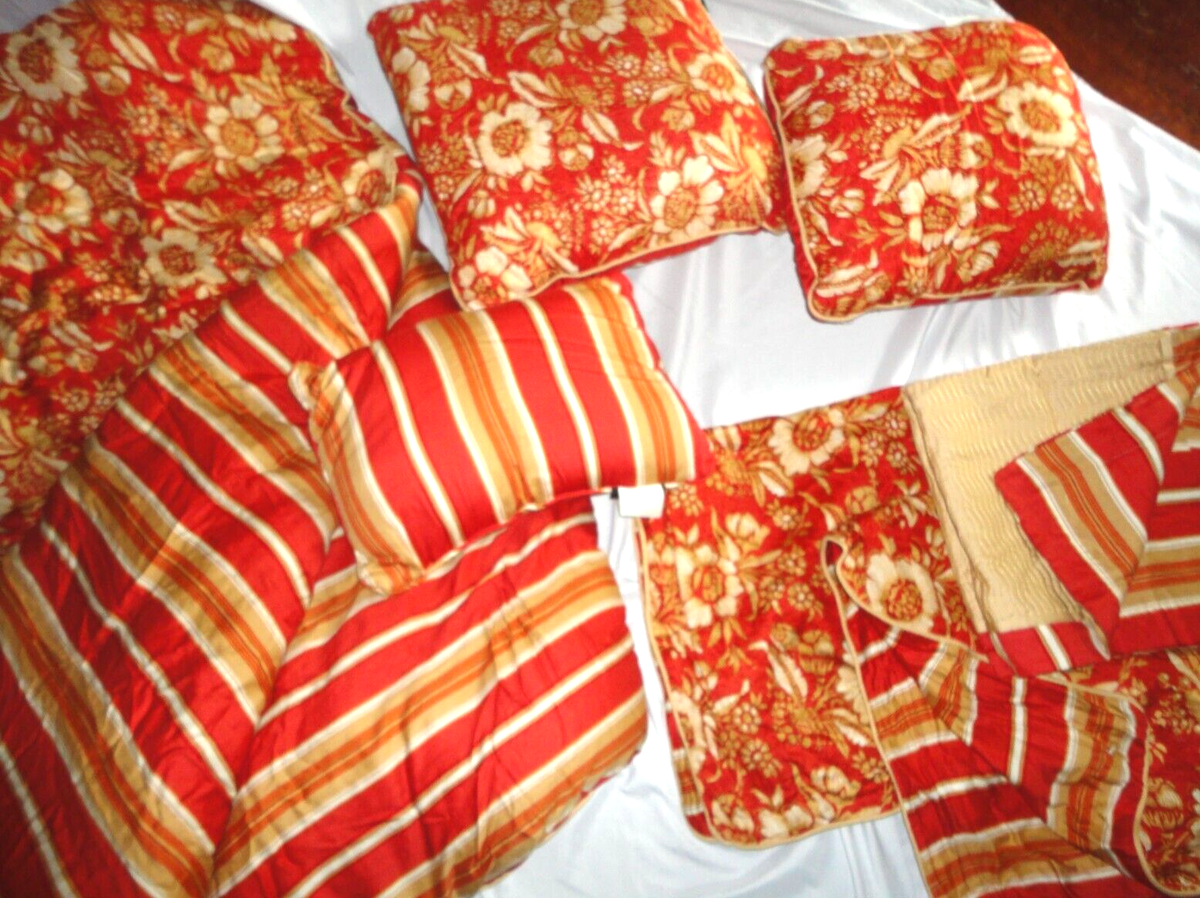 RAYMOND WAITES BEAUMONT RED FLORAL GOLD (7P) KING/CALIFORNIA KING