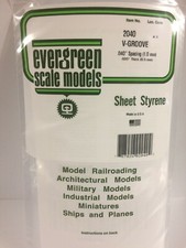 Evergreen EV2040 Lined Sheet White Styrene 15x30cm 0.28mm Modeling