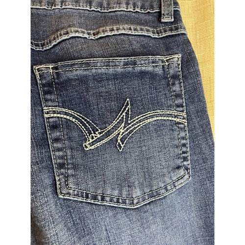 Wrangler Straight Leg Jeans Dark Wash Denim Women's Size 7 x 30 - Picture 5 of 6