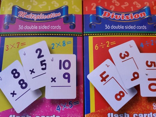 Schede flash moltiplicazione e divisione set di 2 scatole ea con 36 matematica a doppio lato - Foto 3 di 4
