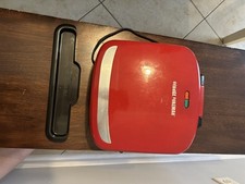 George Foreman Red Silver Grill 4-Servings Pl...