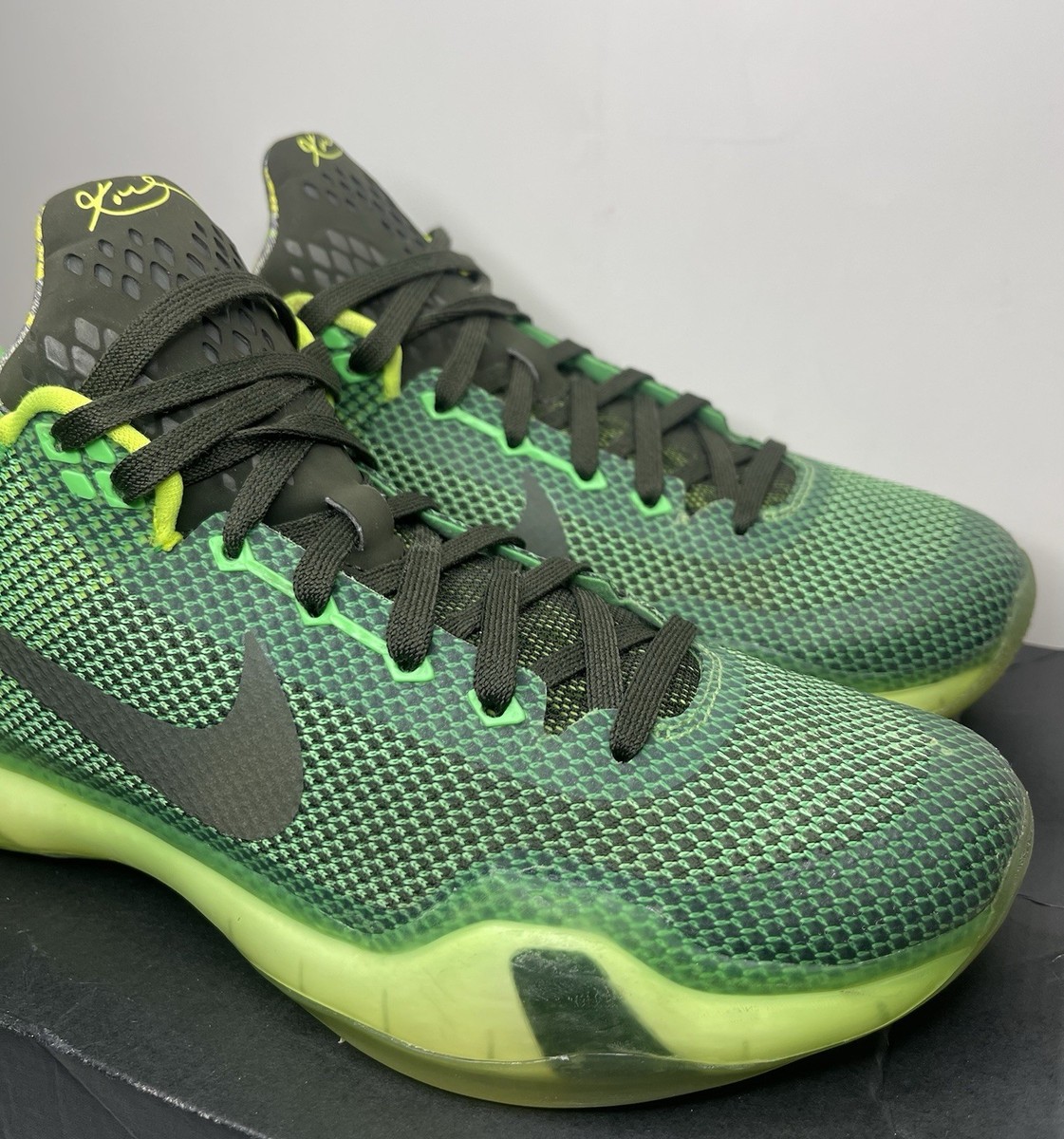 Nike Kobe  10 Vino Mens Size 2015 Basketball 705317-333 Same Day Ship 📦✈️