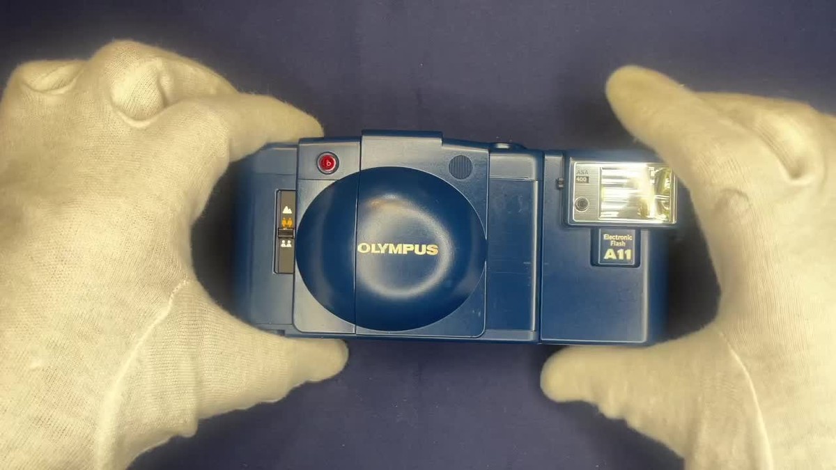 RARE [MINT] Olympus XA2 Blue 35mm Point & Shoot Film Camera