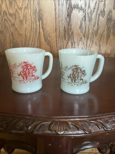 VTG Pair Of Red& Brown DAVY CROCKETT D HANDLE FIRE KING MUG, CUP OVEN READY